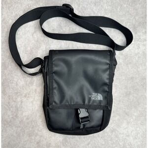 The North Face Crossbody Bag Shoulder Unisex Travel Strap Zip Pockets Black